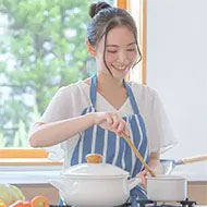 安心の女性スタッフ専門料理代行サービス