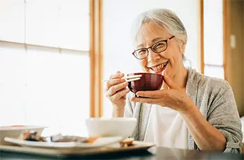 高齢者や一人暮らしの方の健康な食事。