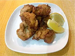 主菜 とり唐揚げ